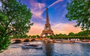 Best Time to Visit Paris – Seasons, Weather & Travel Tips