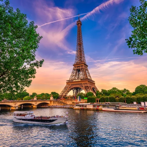 Best Time to Visit Paris β Seasons, Weather & Travel Tips